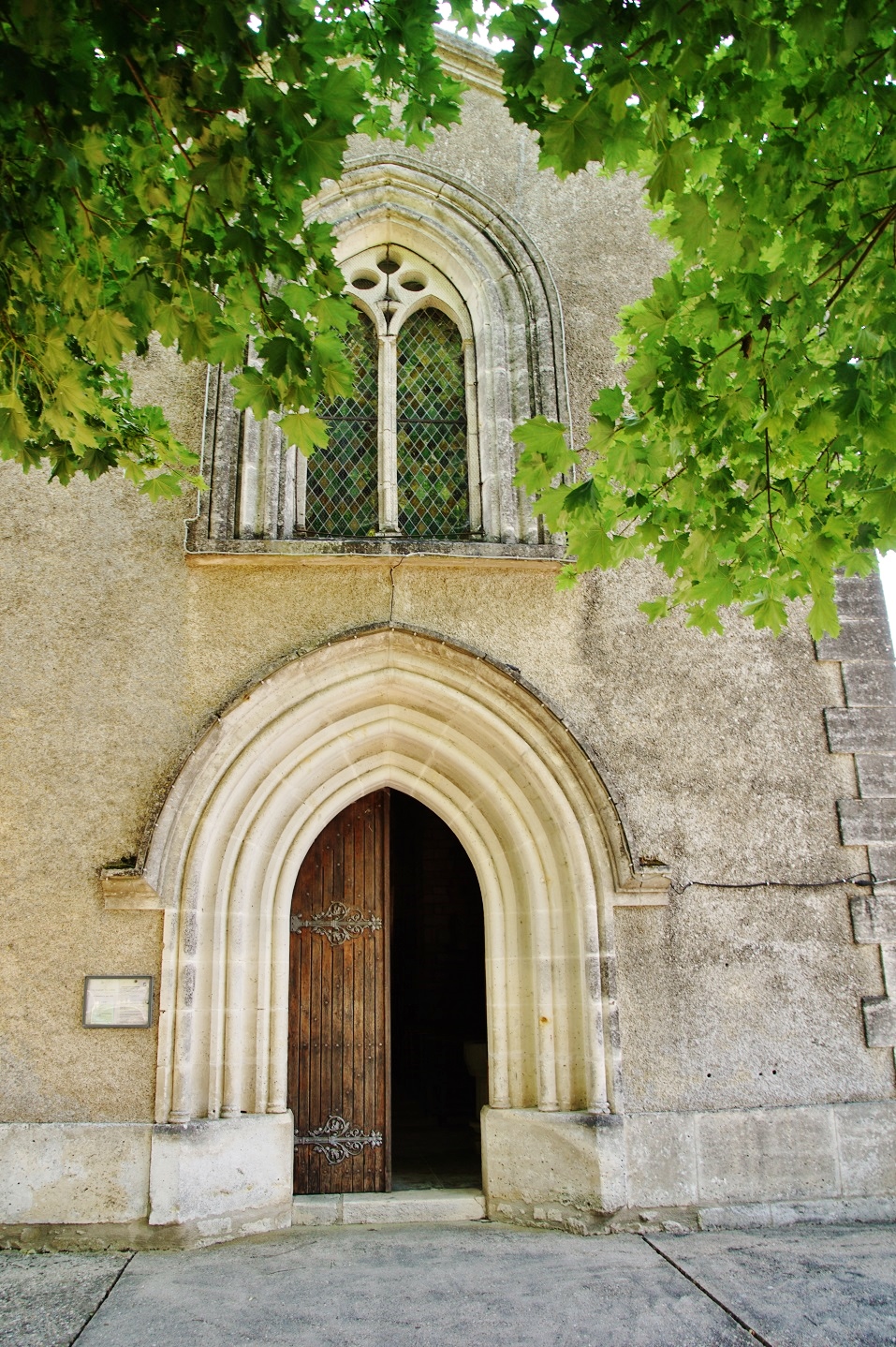 Photo à Eyvirat (24460) &&église SaintPierre Eyvirat, 347391