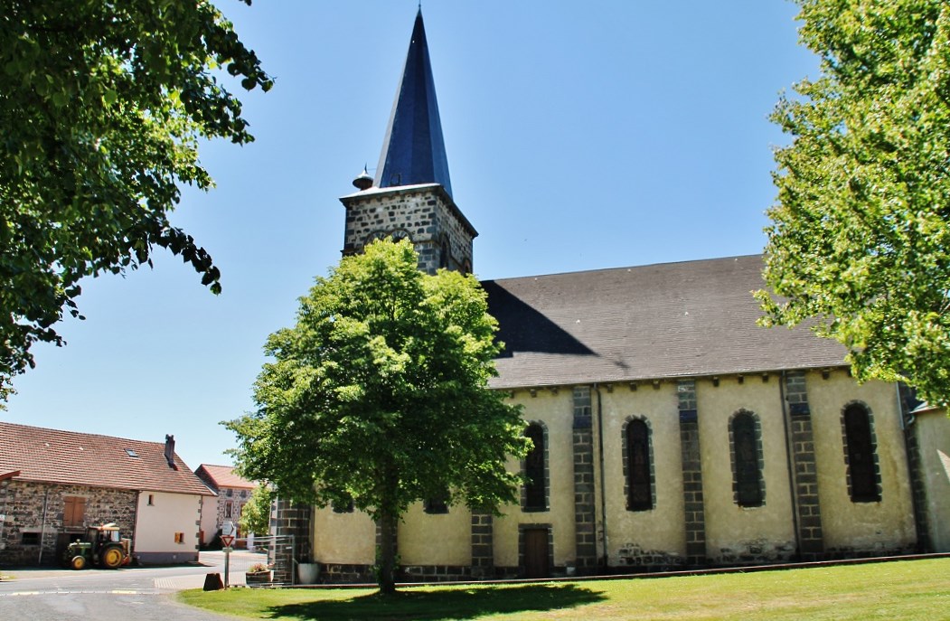 Photo à BromontLamothe (63230) église St Martin BromontLamothe
