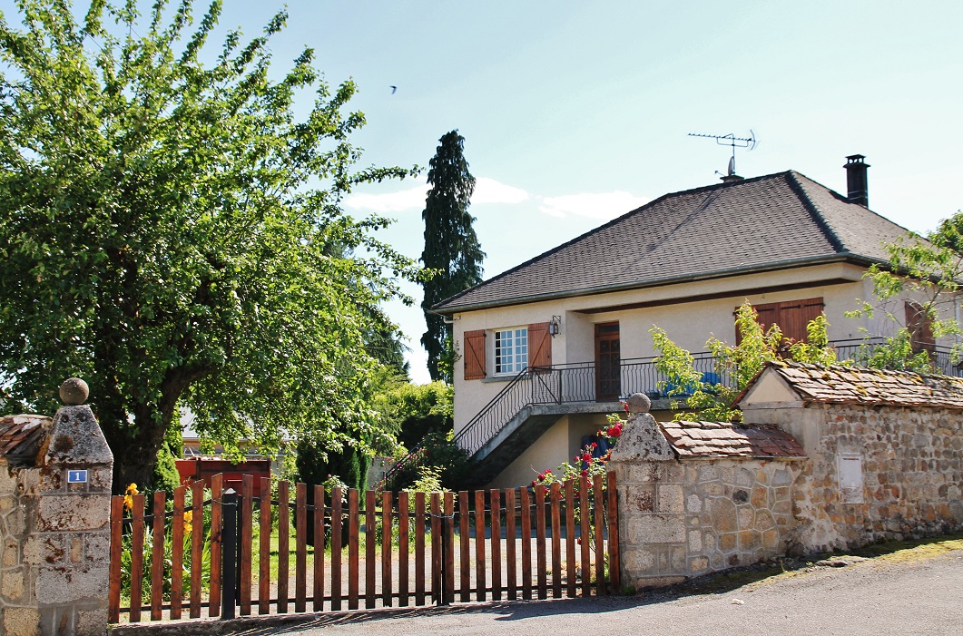 Photo à MonteldeGelat (63380) Le Village MonteldeGelat, 287133