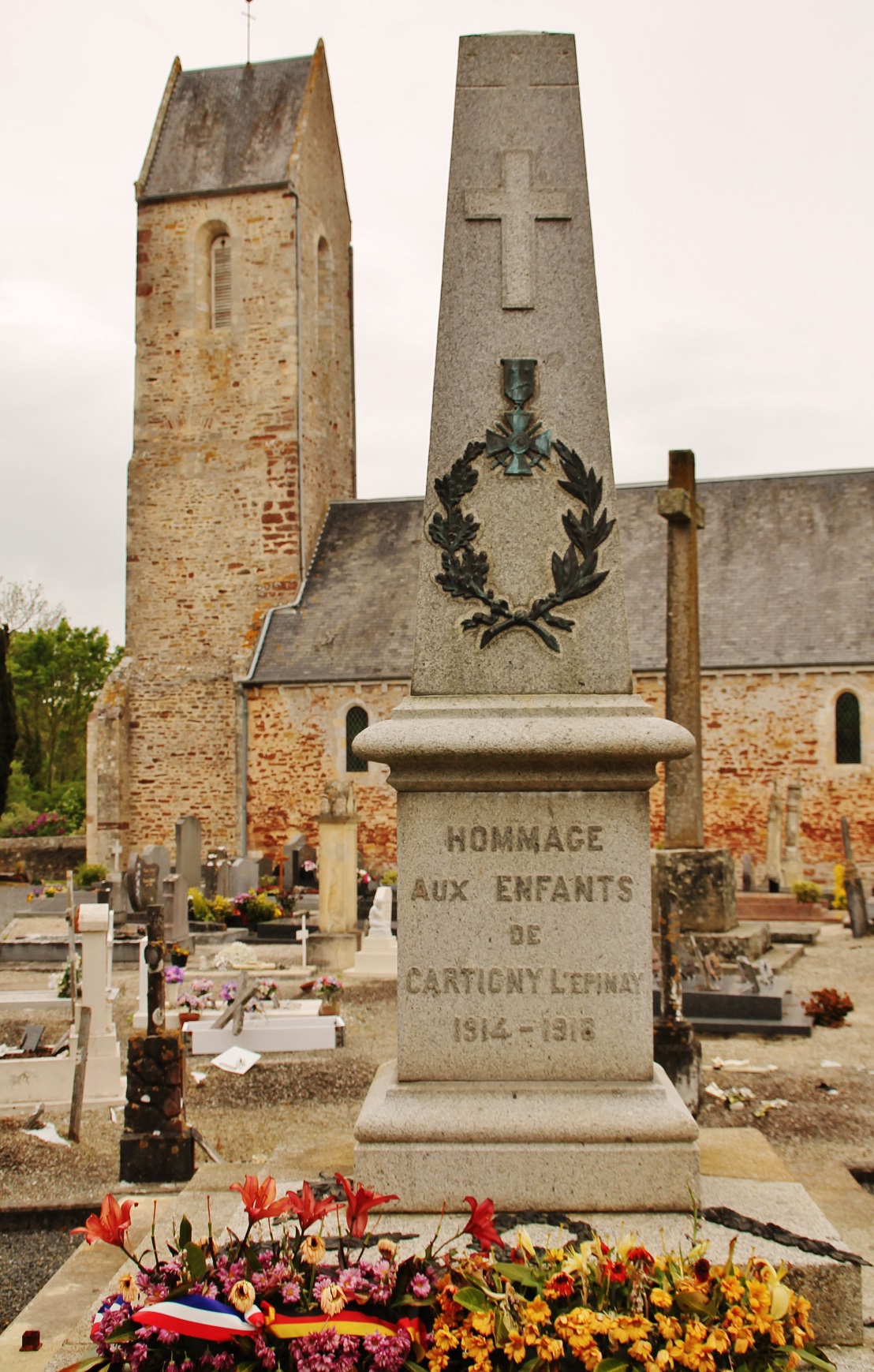 Photo à Cartignyl'Épinay (14330) MonumentauxMorts Cartignyl