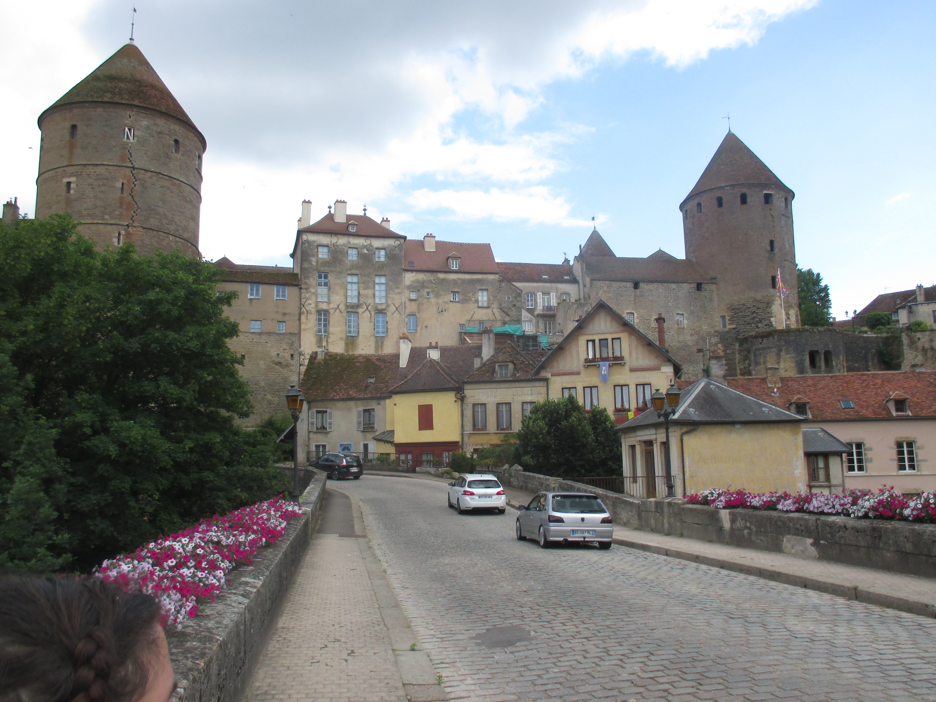 Photo  Semur  en Auxois 21140 Semur  en Auxois 