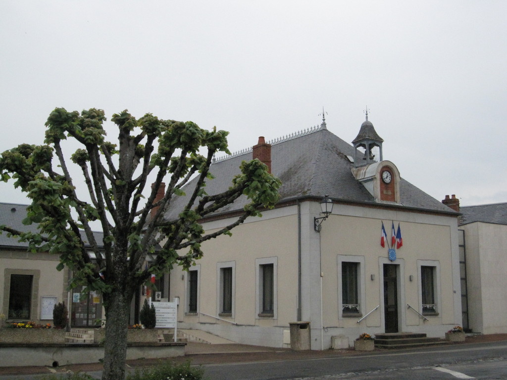 mairie de cercy la tour