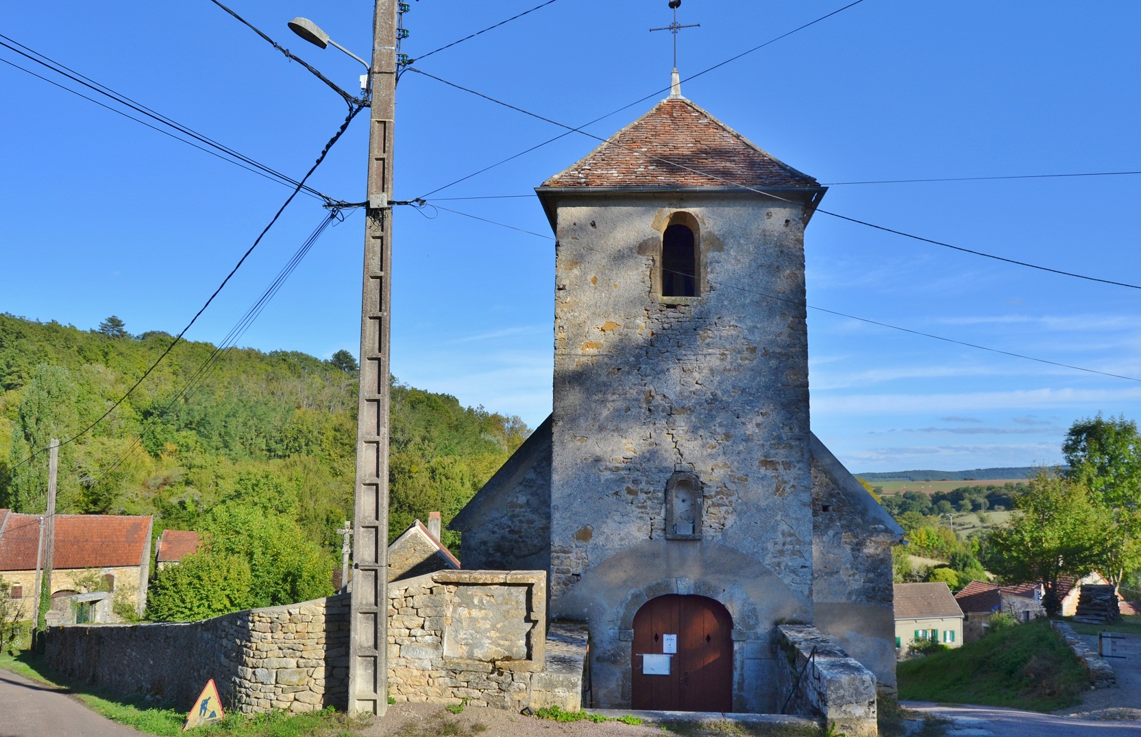 Photo à FontenayprèsVézelay (89450) ²église SaintGermain