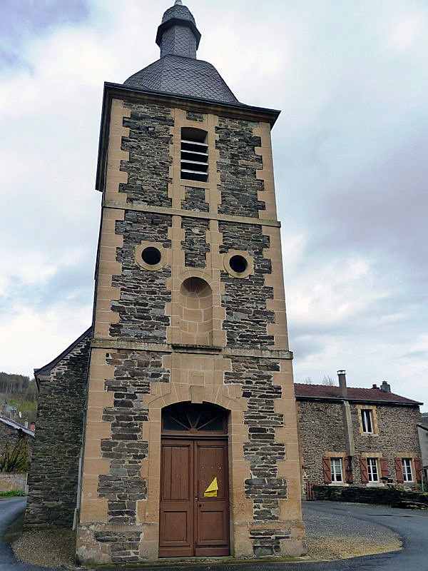 Photo à Haulmé (08800) L'église Haulmé, 302785