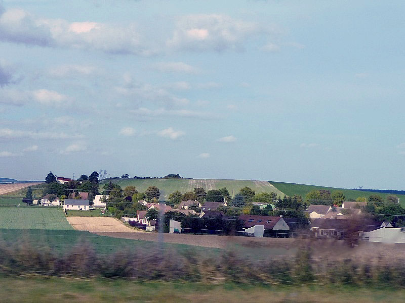 Photo à Les PetitesLoges (51400) Vue sur le village Les Petites