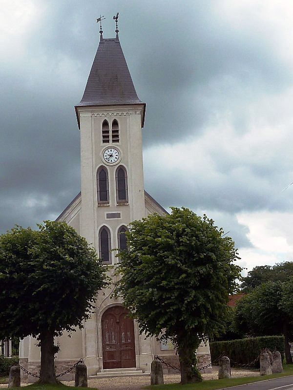 Photo à Le PlessisauxBois (77165) L'église Le PlessisauxBois