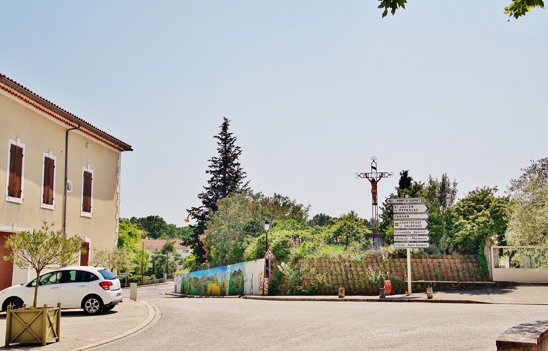 Photo à SaintPauletdeCaisson (30130) La Commune SaintPauletde