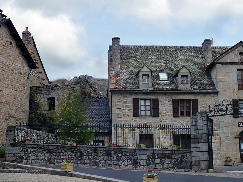 Photo à Nasbinals (48260) Dans le village Nasbinals, 315786