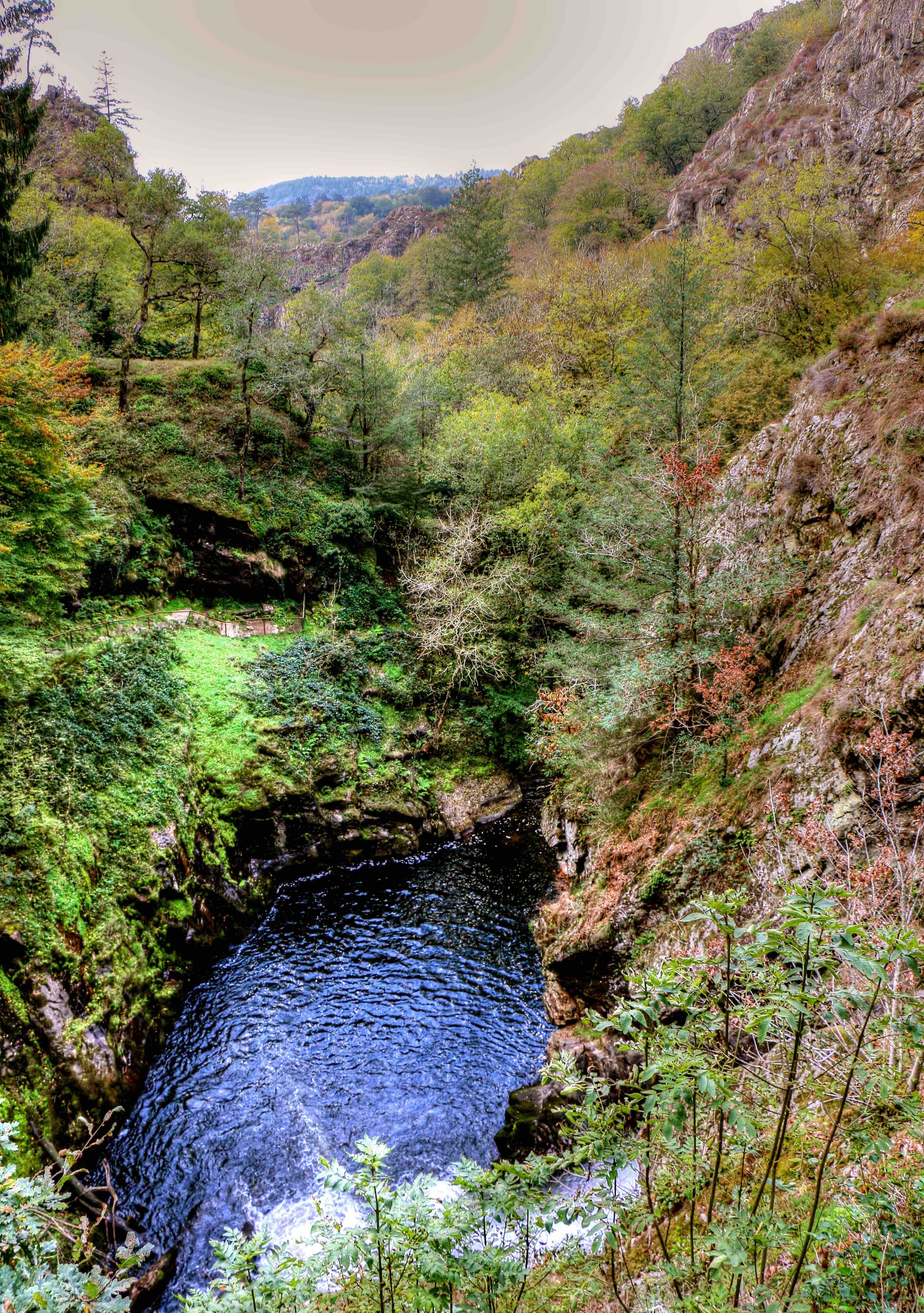 Photo à GimellesCascades (19800) GimellesCascades, 283899