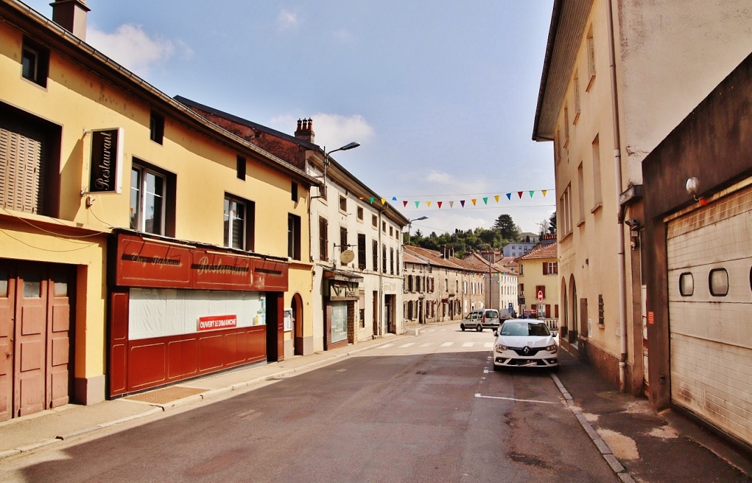 Photo à Darney (88260) La Commune Darney, 435164