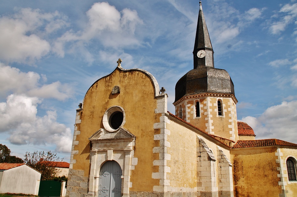 Photo à La Jonchère (85540) église St Martin La Jonchère, 295807