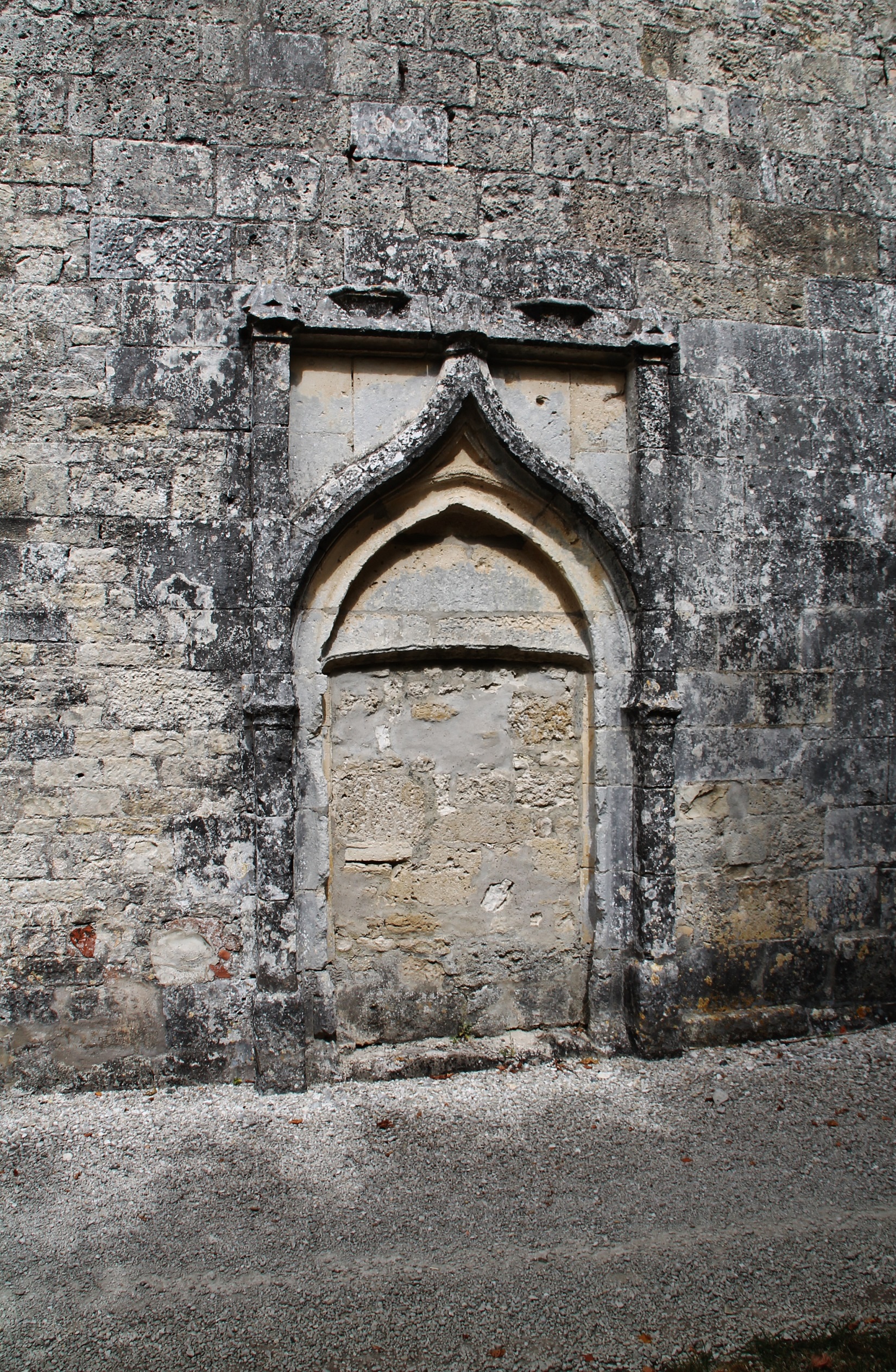 Photo à La Jarne (17220) église NotreDame La Jarne, 216216