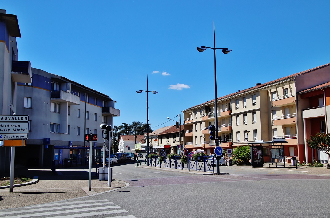 Photo à PorteslèsValence (26800) La Commune PorteslèsValence