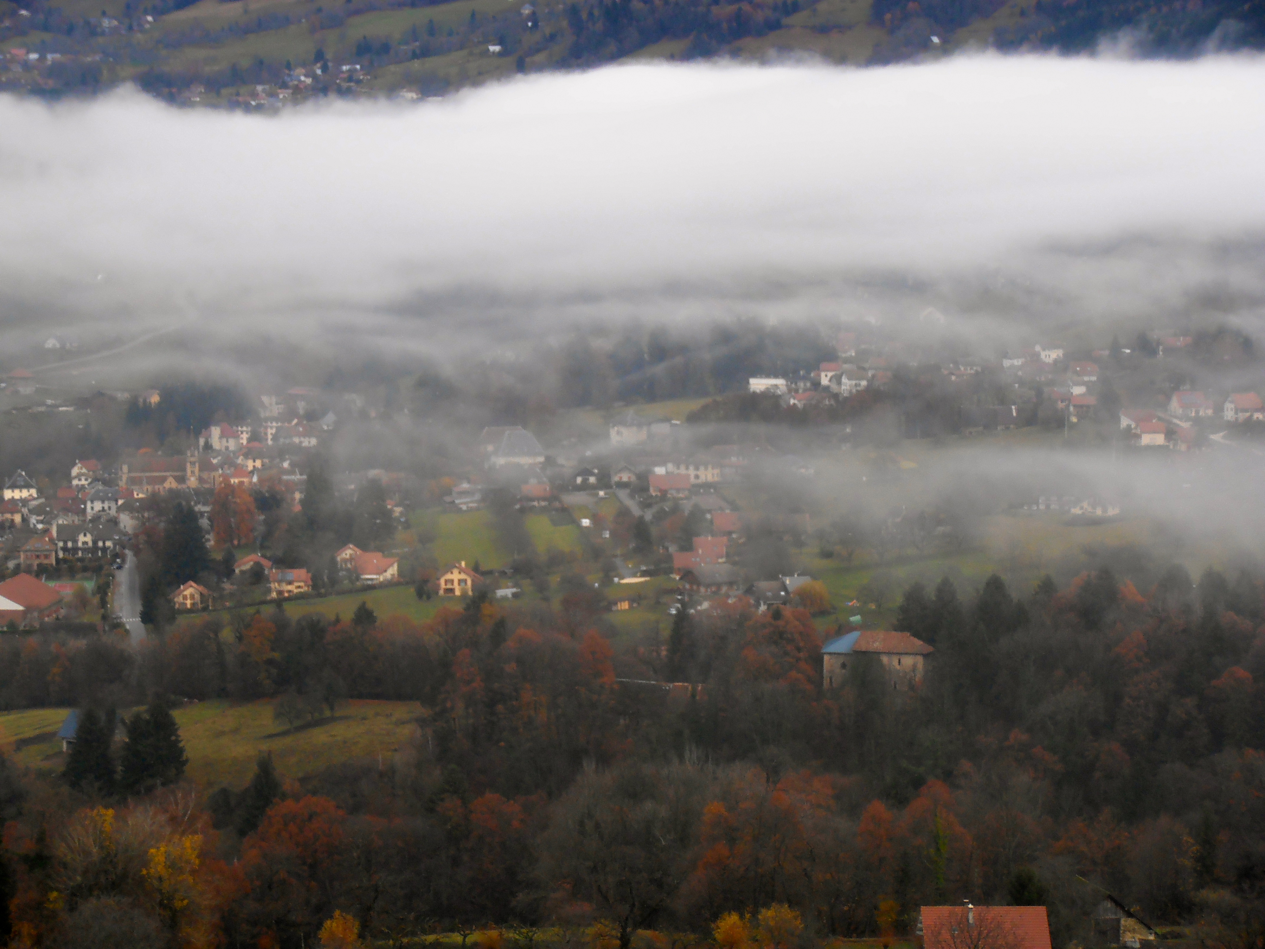 Photo à Theys (38570) Theys, 144207