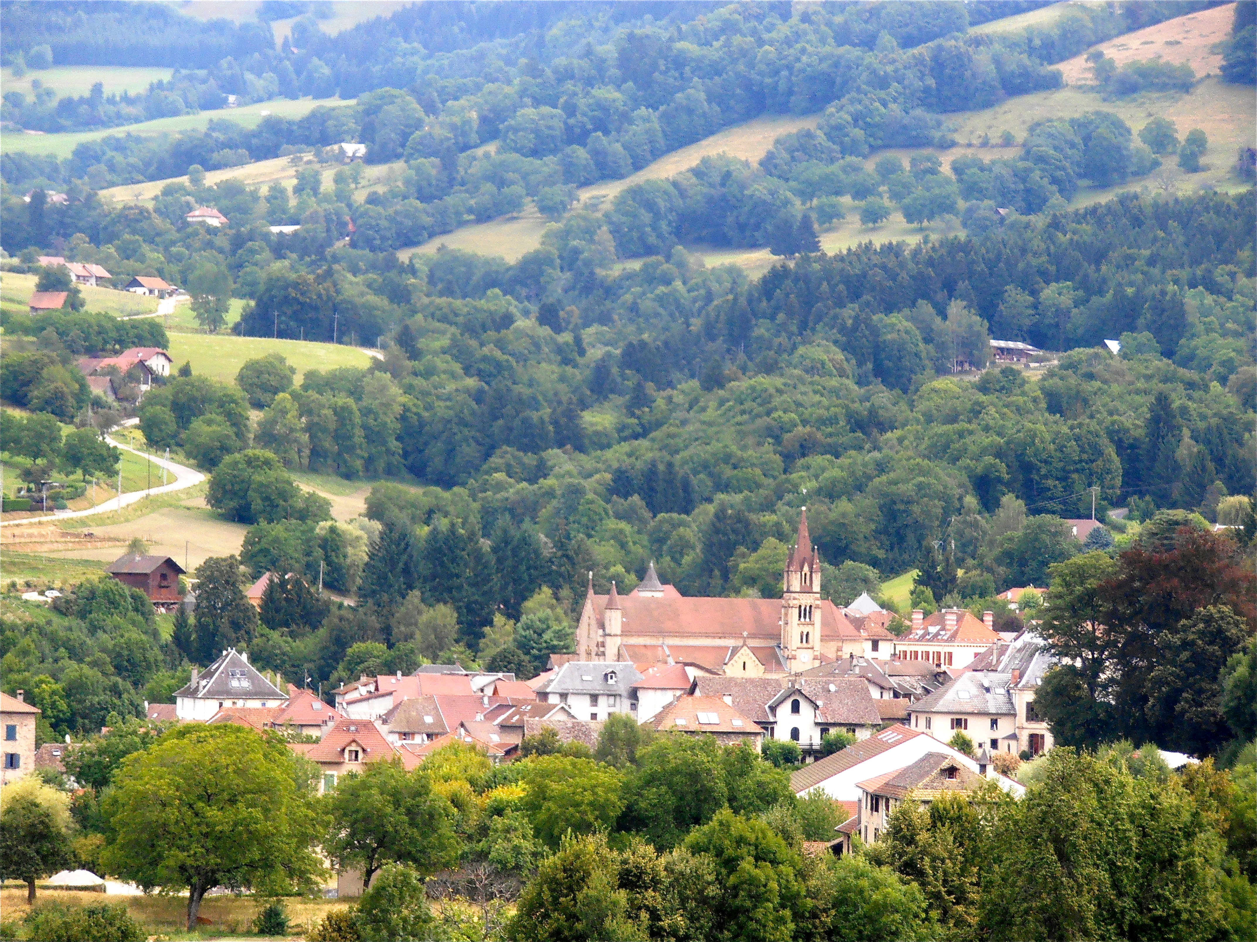 Photo à Theys (38570) Theys, 147480