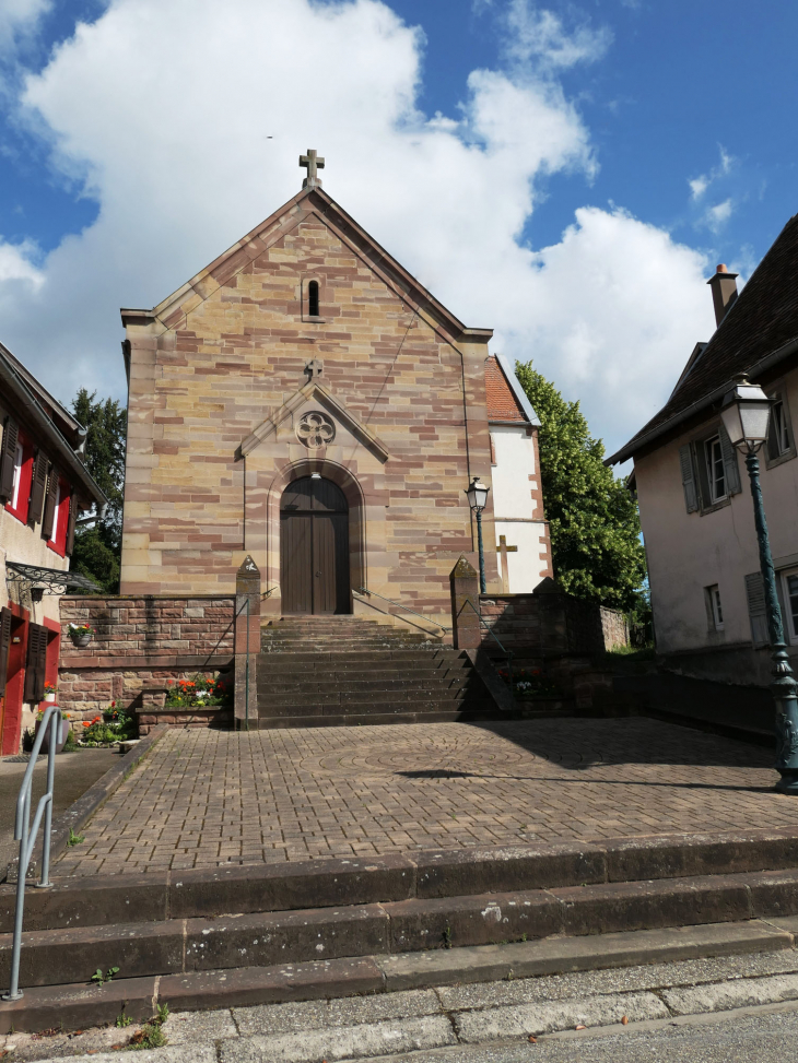 L'entrée de l'église - Gottenhouse