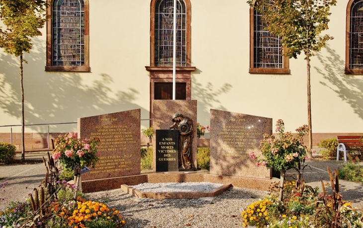 Monument-aux-Morts - Bischwihr