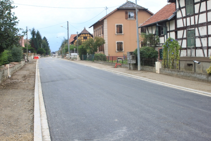 2e revêtement enrobés et trottoirs - Hecken