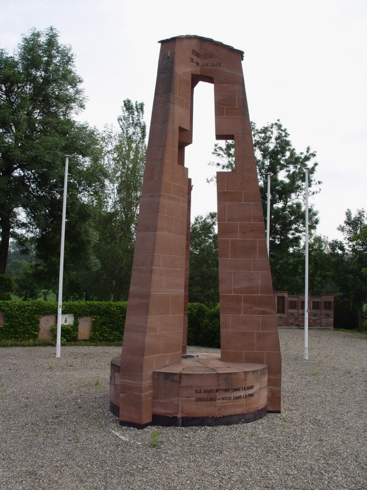La croix du Moulin Mémorial de la PAIX - Jebsheim