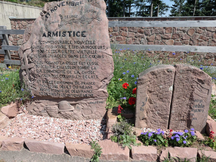 Musée-mémorial du Linge : stèle de l'armistice - Orbey