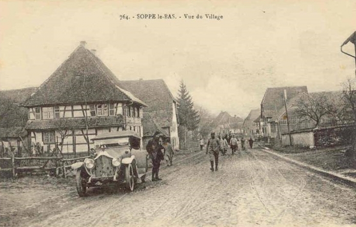 Voiture à Soppe le Bas  - Soppe-le-Bas