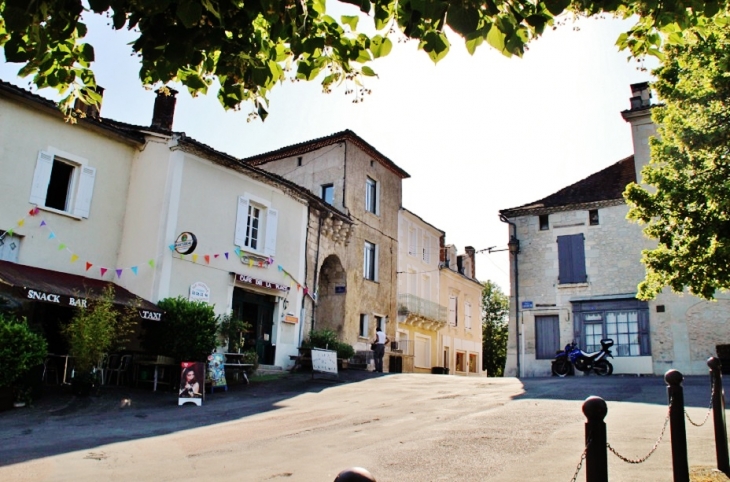 Le Village - Agonac