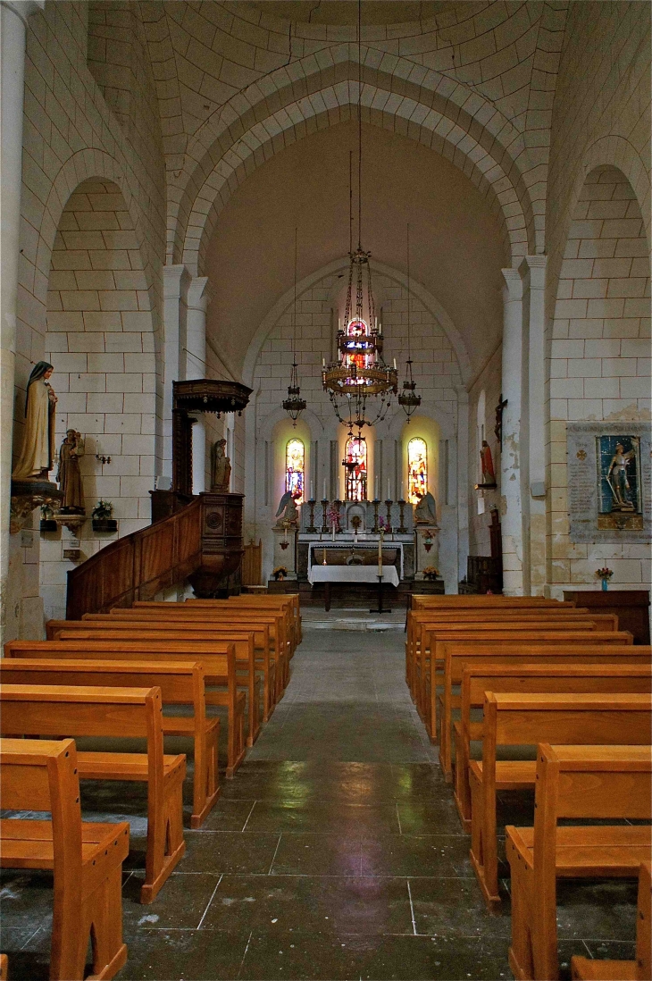 Eglise Saint Pierre ès Liens - Allemans