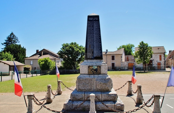 Monument-aux-Morts - Augignac