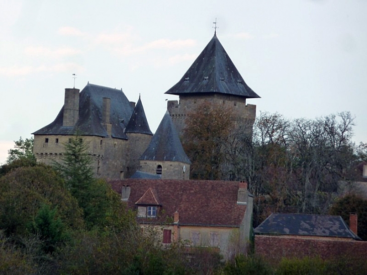 Le château - Badefols-d'Ans