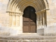 Le portail de l'église saint Martin à Champagne.