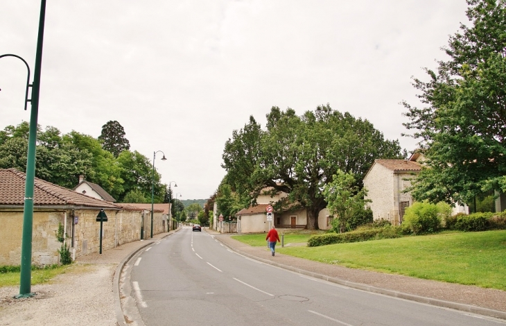 Photo à Chancelade (24650) La Commune Chancelade, 345079