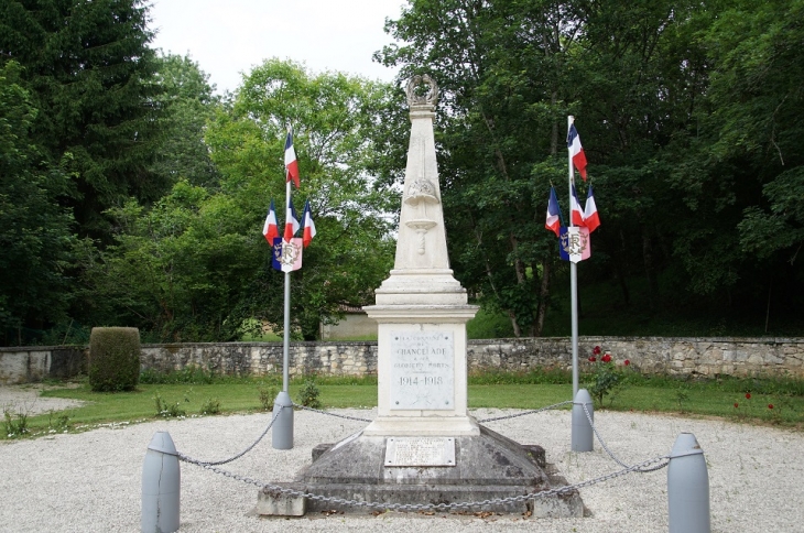 Monument-aux-Morts - Chancelade