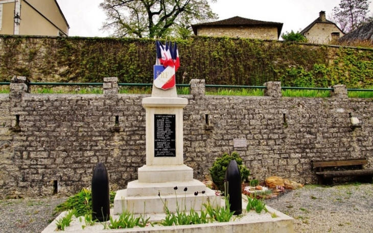 Monument-aux-Morts - Coly