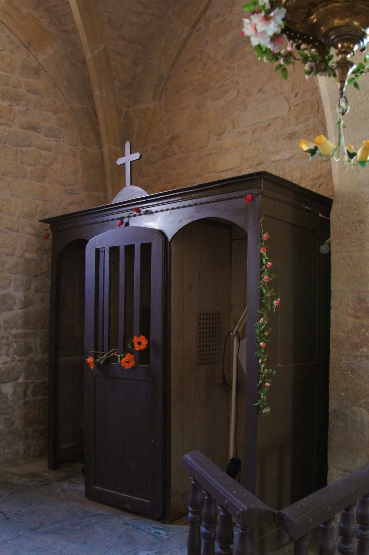 Le confessional de l'église Saint Martin. - Granges-d'Ans
