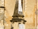 Monument aux Morts pour la France 1914-1918, auprèsde l'église