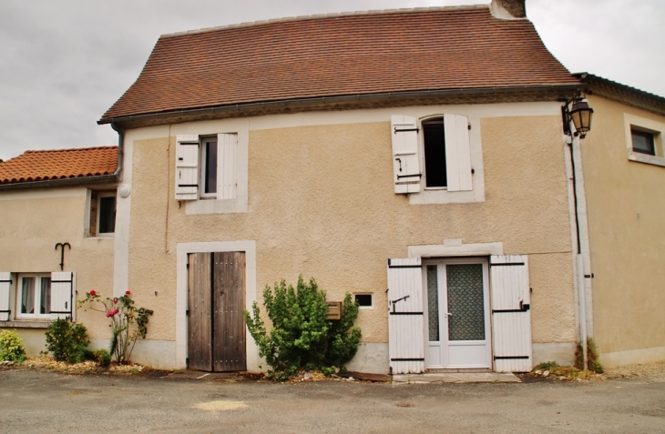 Le Village - La Boissière-d'Ans