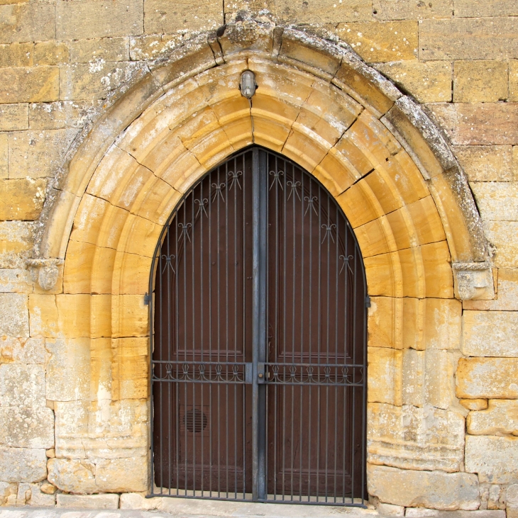Portail de l'église Saint-Etienne. - Labouquerie