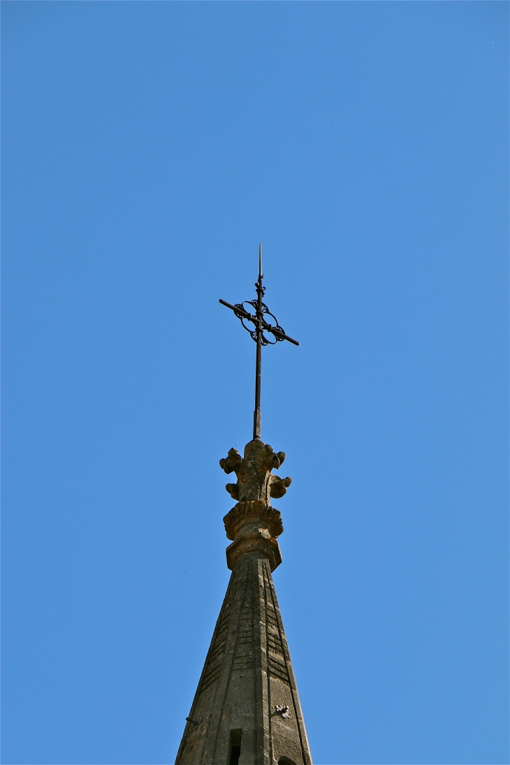 La flèche du clocher - Lamothe-Montravel