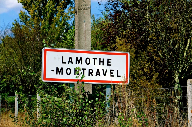 Autrefois : commune située sur le chemin de Saint Jacques de Compostelle - Lamothe-Montravel