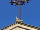 Sur le fronton de l'église Saint Jean Baptiste