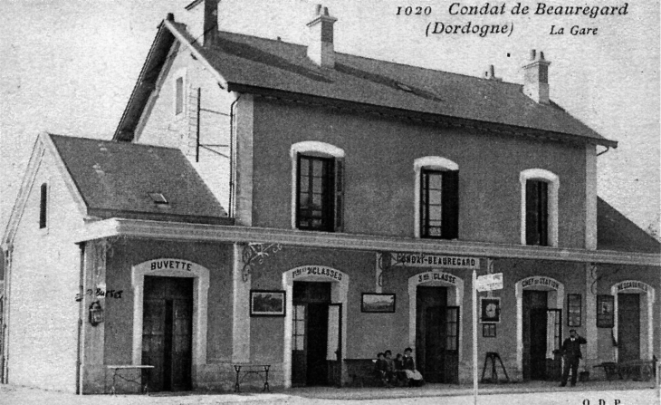 La Gare, vers 1925 (carte postale ancienne). - Le Lardin-Saint-Lazare