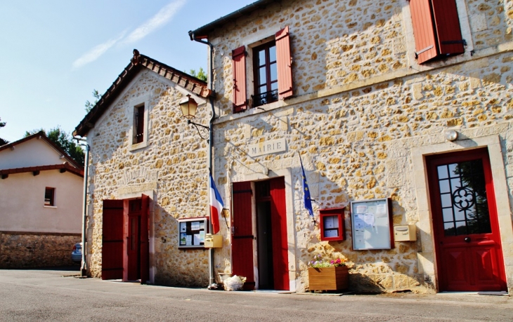 La Mairie - Lussas-et-Nontronneau