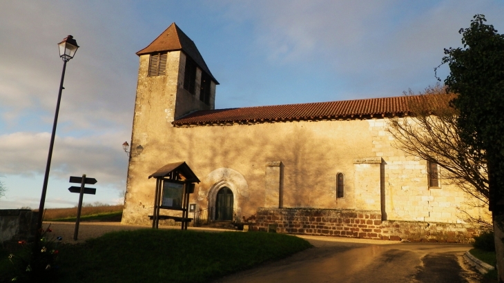L'église gothique XIV ème. - Milhac-d'Auberoche