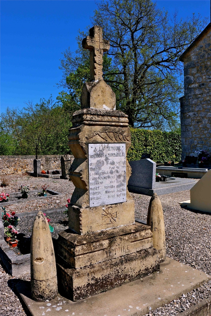 Le Monument aux Morts - Monmadalès
