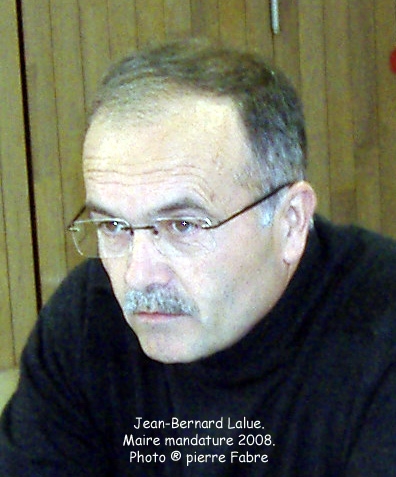 Jean-Bernard Lalue, maire. - Monplaisant