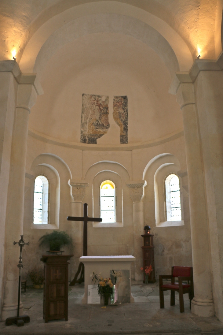 Le choeur de l'église sainte Madeleine - Montagrier