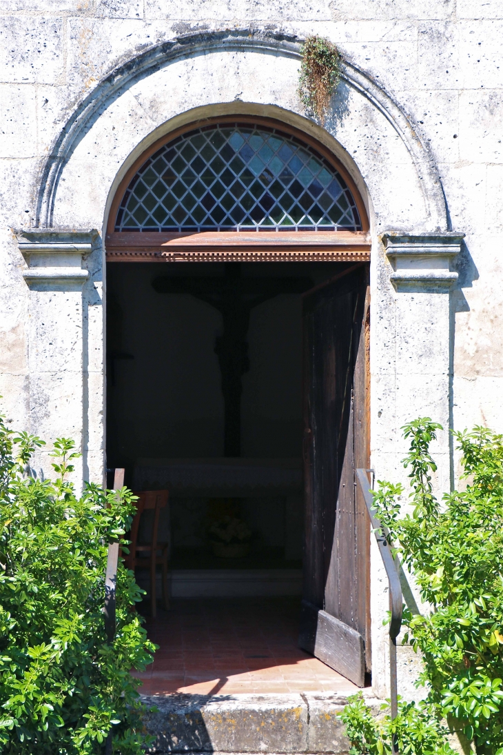 Portail de la chapelle Saint Sicaire - Montagrier