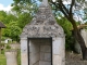 Photo suivante de Nanteuil-Auriac-de-Bourzac Le puits sur la place du village de Nanteuil.