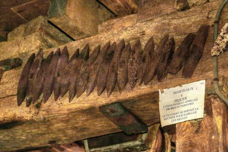 Moulin de la Veyssière - Neuvic