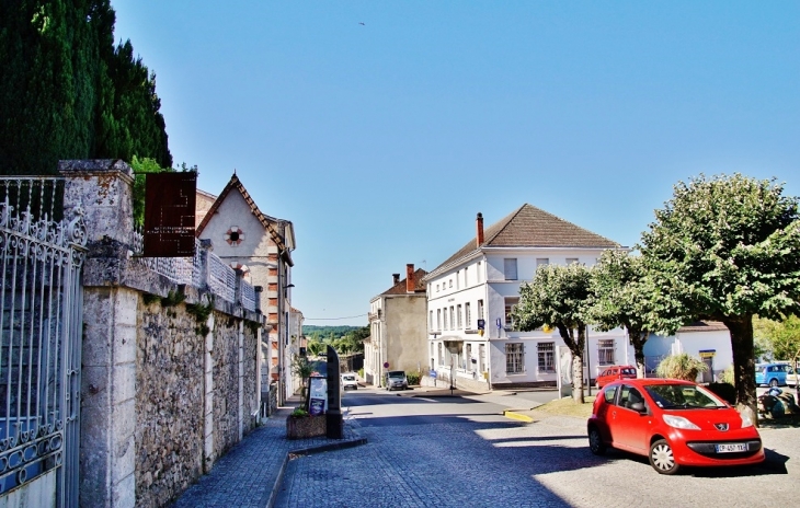 Le Village - Nontron